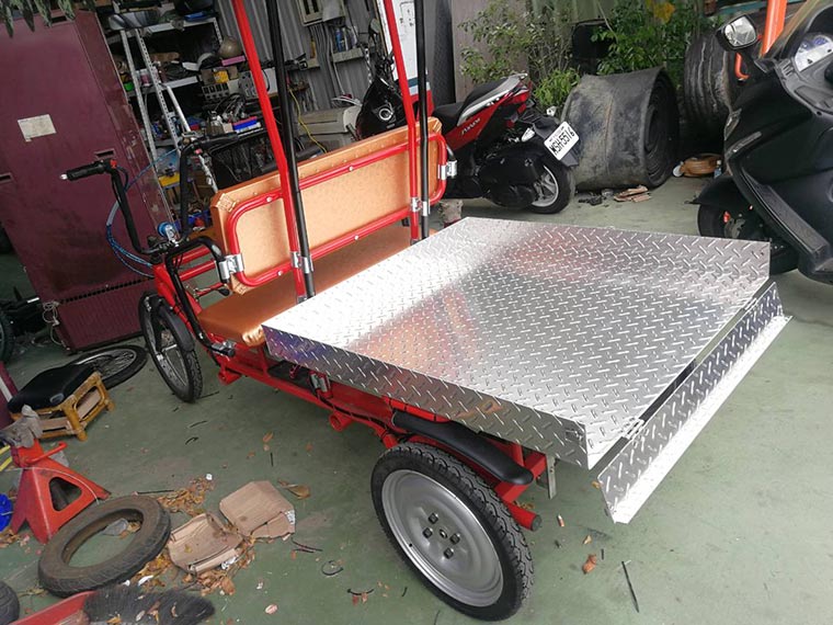 Electric mini truck - Aluminum truck pallet (cargo bed)